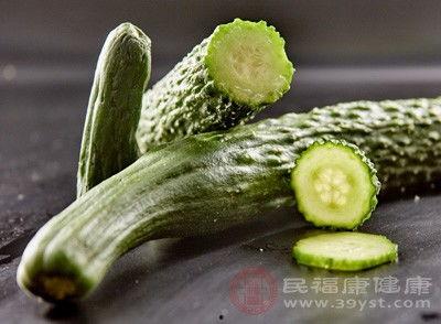 最新吃瓜黄瓜,揭秘最新吃瓜黄瓜的火爆之谜