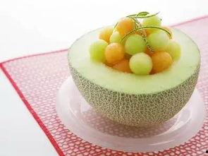 吃哈密瓜火锅,创意美食新体验